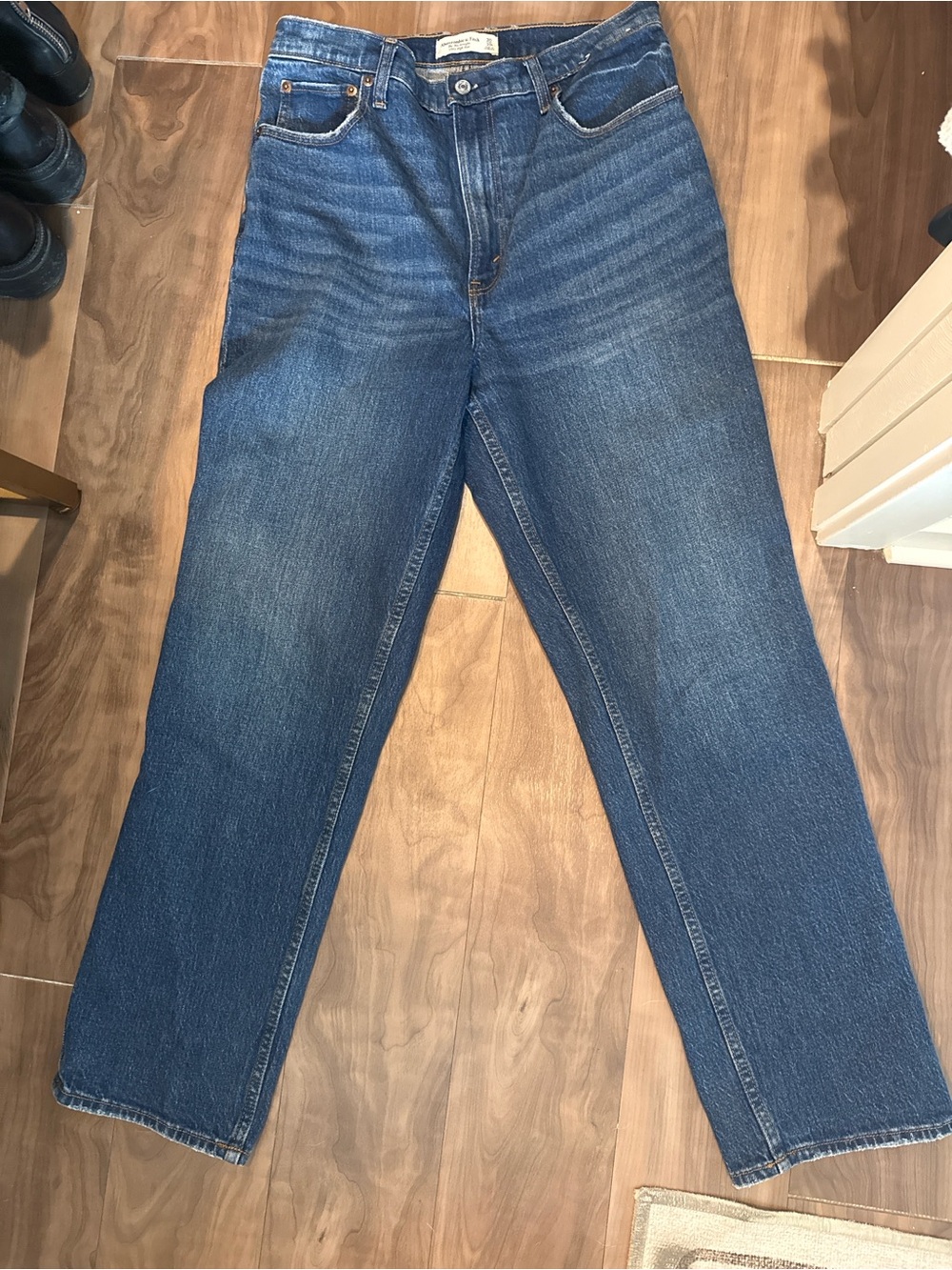 Abercrombie & Fitch 90s Straight